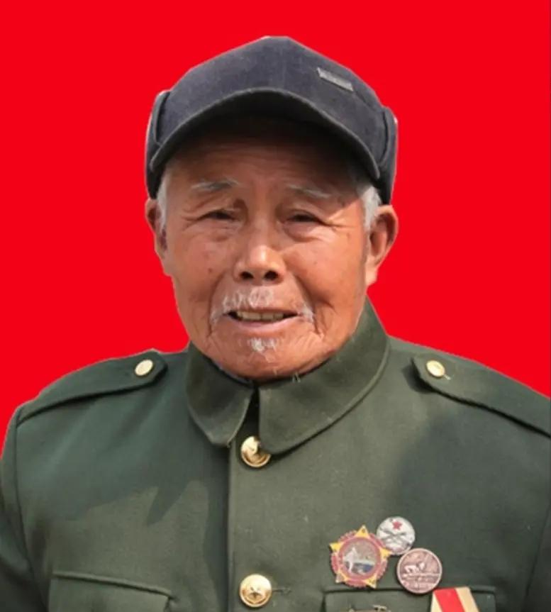 1956年，一解放军少尉副连长转去厅属建筑公司任保卫科干事，月薪66元，谁知，第