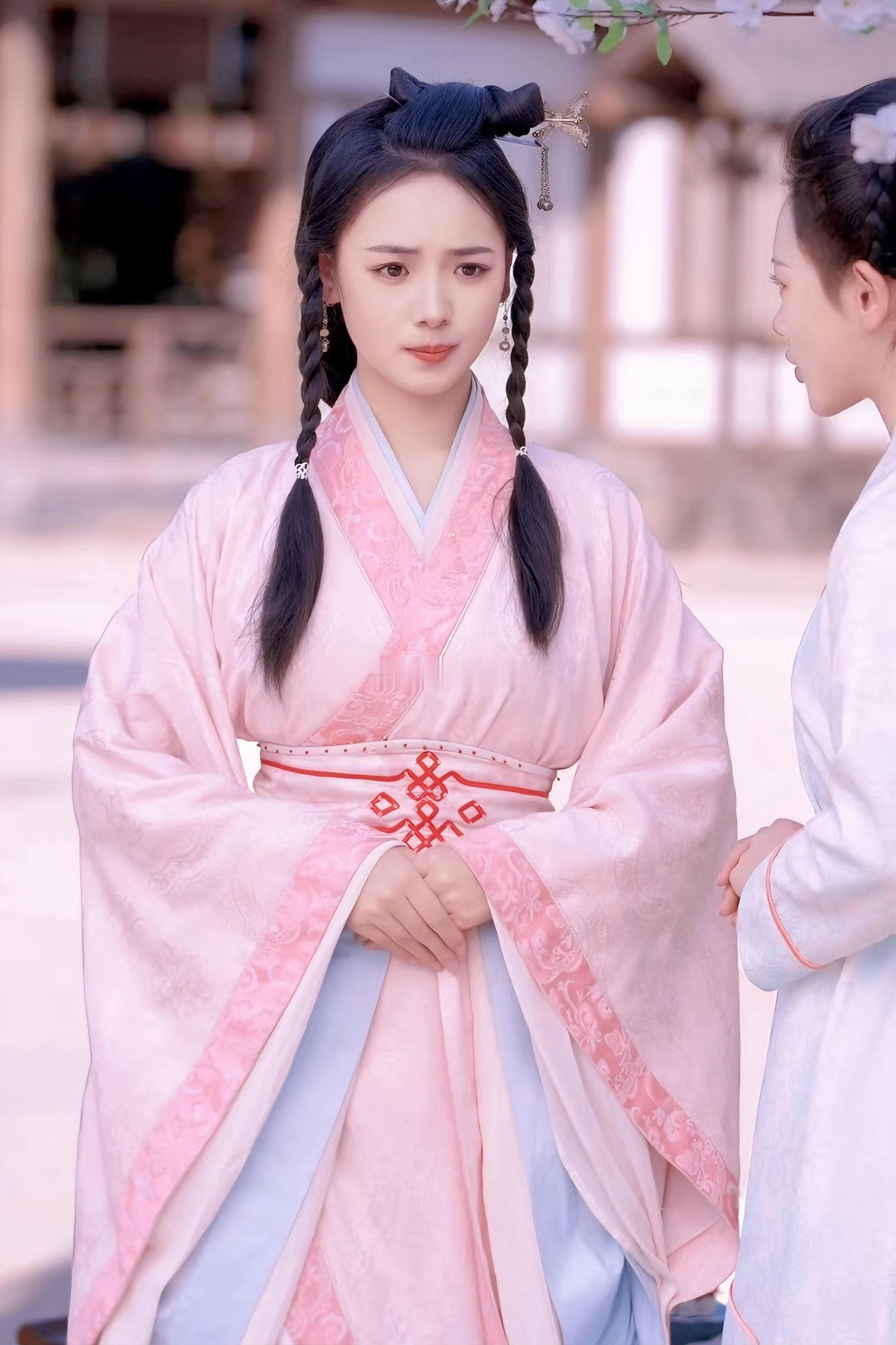 女明星粉蓝色战国妆造-孟子义｜孔雪儿｜宣璐｜鞠婧祎｜常丹丹​​​