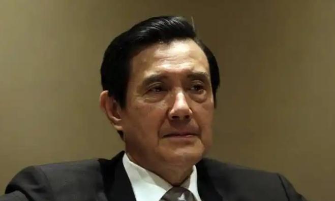最近因为美国加征关税，我发现一件特别搞笑的事。过去，台湾国民党如夏立言、蒋万安、