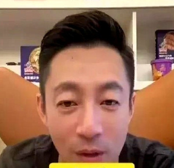 汪小菲最近一场直播直接打破所有传言！镜头外小玥儿脆生生的声音突然冒出来，和马
