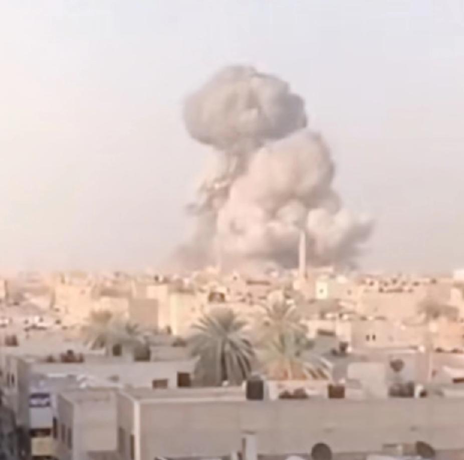 中东各国也许暗地里偷着乐，伊朗把美军基地炸个遍，现在的美军都躲起来了，再也没有了