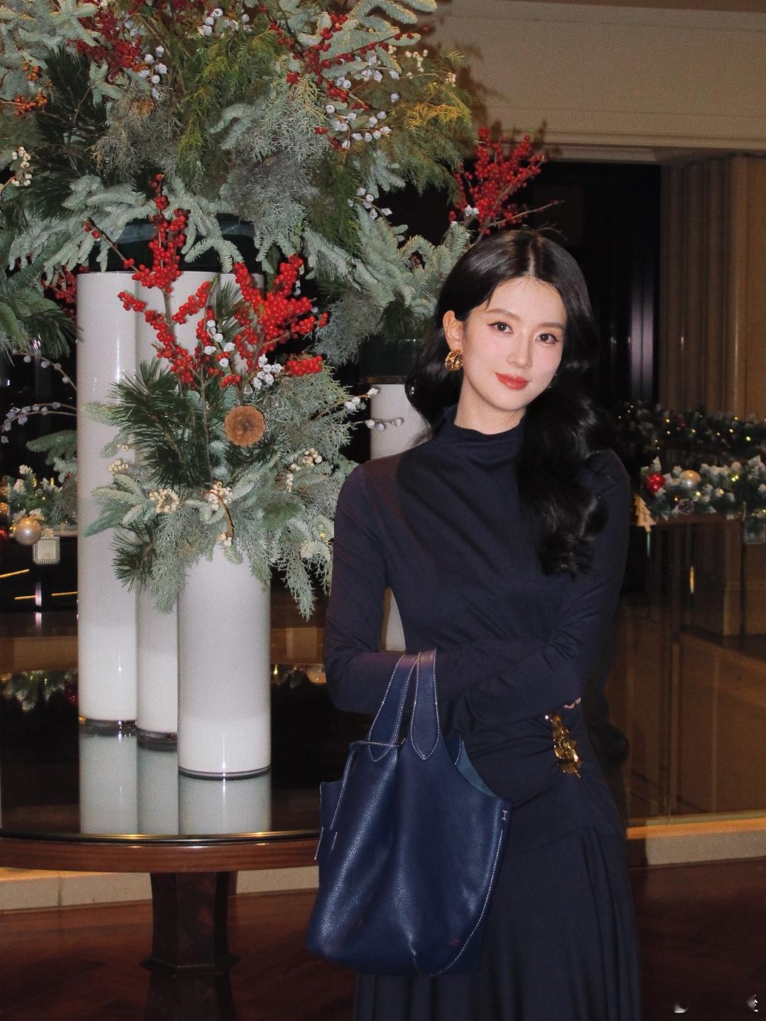 有没有感觉郭宇欣和乔欣有点像不过两个人目前的发展状态却大不相同乔欣婚后已经慢慢