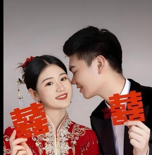 最近，长沙有个新娘，在结婚前为了不让男方打自己积蓄的主意，就把自己辛辛苦苦工作攒