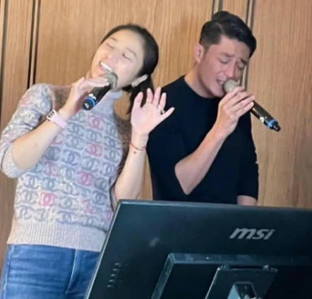 就说霍建华好哄吧不信你看他过生日林心如送的是什么不是豪车豪宅名表游艇，而是一