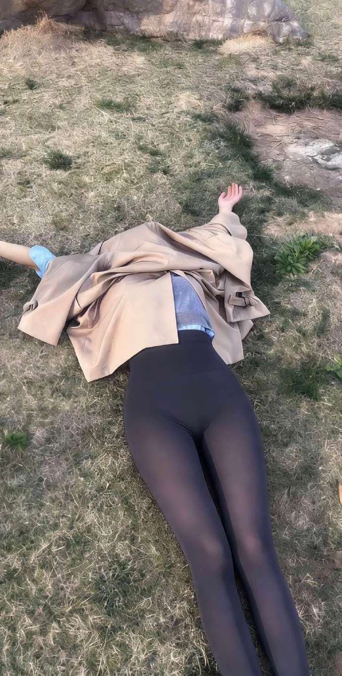 看似漏洞百出，实则滴水不漏