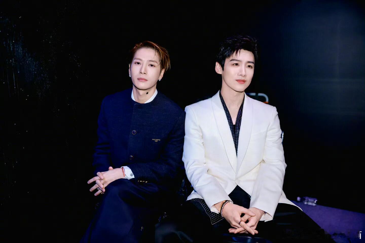 没想到白敬亭和王嘉尔已经认识10年了那个时候的他们两个人真是肉眼可见的开心，这十