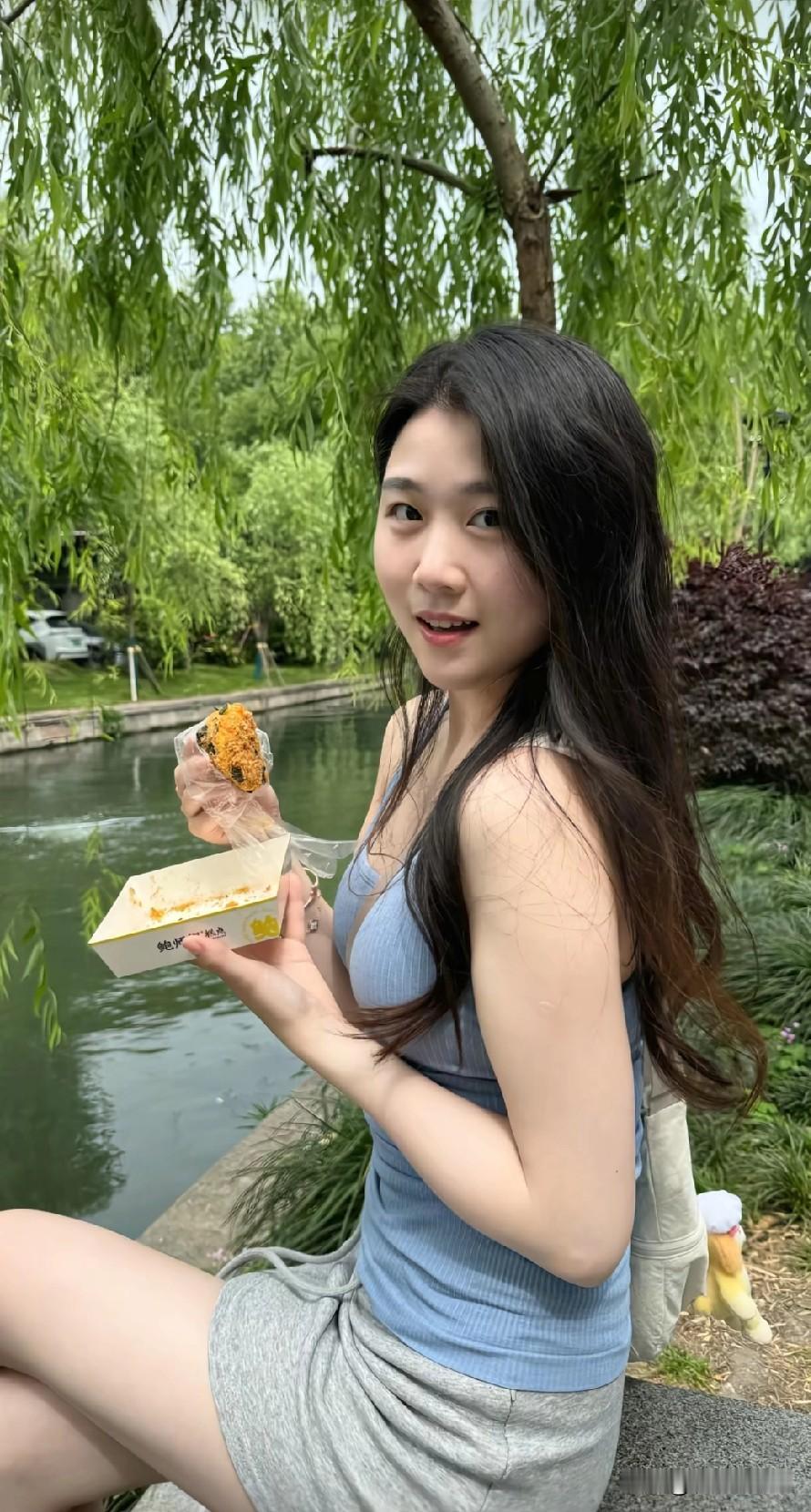 幻境再美终是梦，珍惜眼前始为真