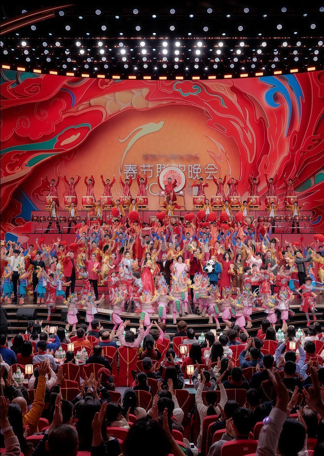 春晚导演组的“生肖回忆杀”，刺刀已经顶到了2026马年的腰上。别不信。虎年，