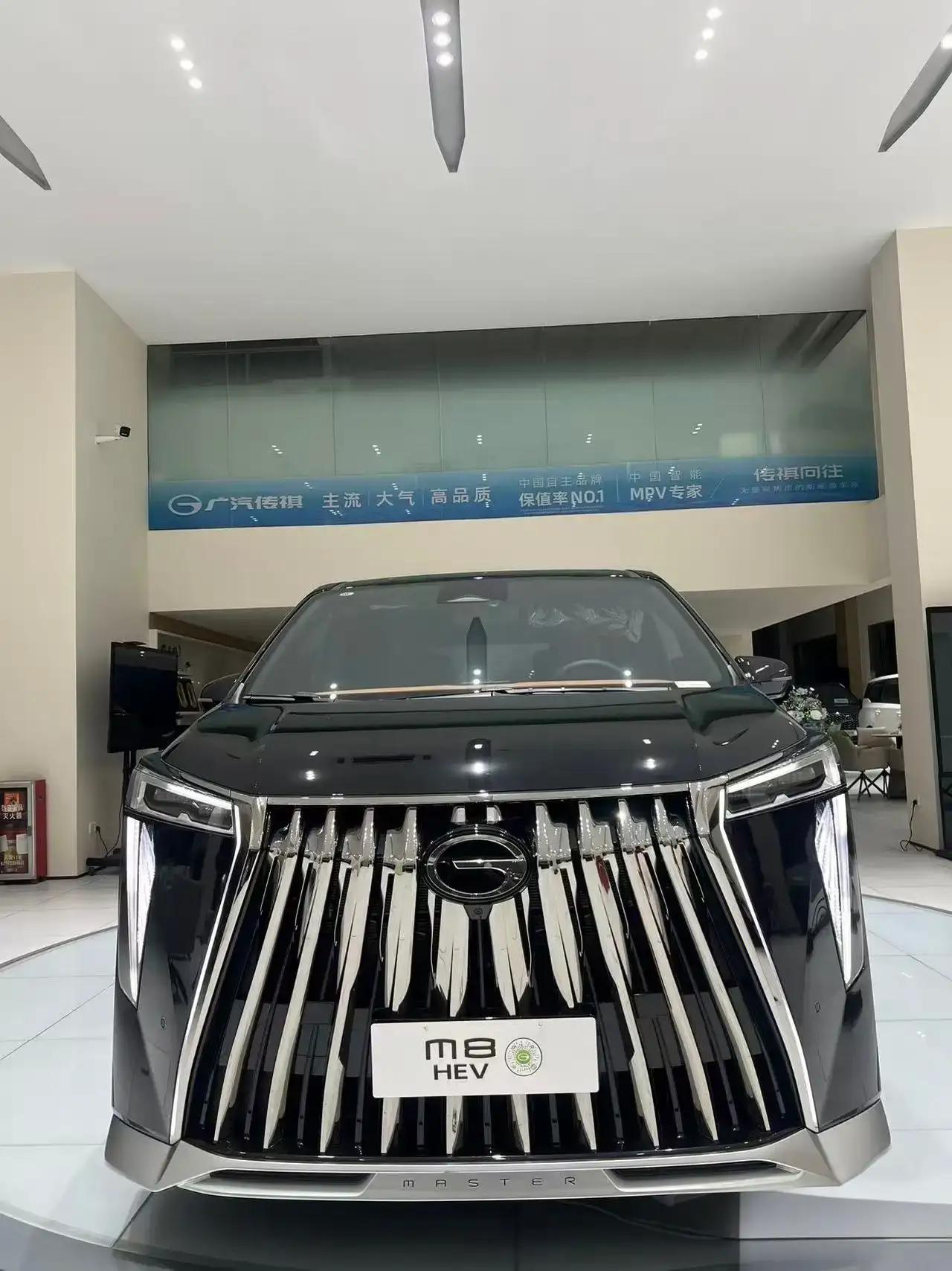 八年前传祺GM8刚上市时，谁也没想到这个敢跟合资MPV掰手腕的国产车型，如今能把