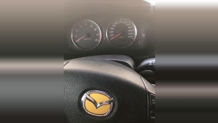 买二手车时检查这里，就能知道发动机好不好