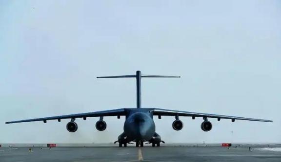 以色列敢打运20？真是笑话，连常识都不懂，中以并非敌对国，即便是运20飞抵黎巴嫩