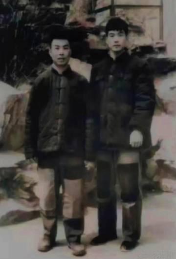 1965年北京地质学院的两个研究生，看点是裤子。​​​