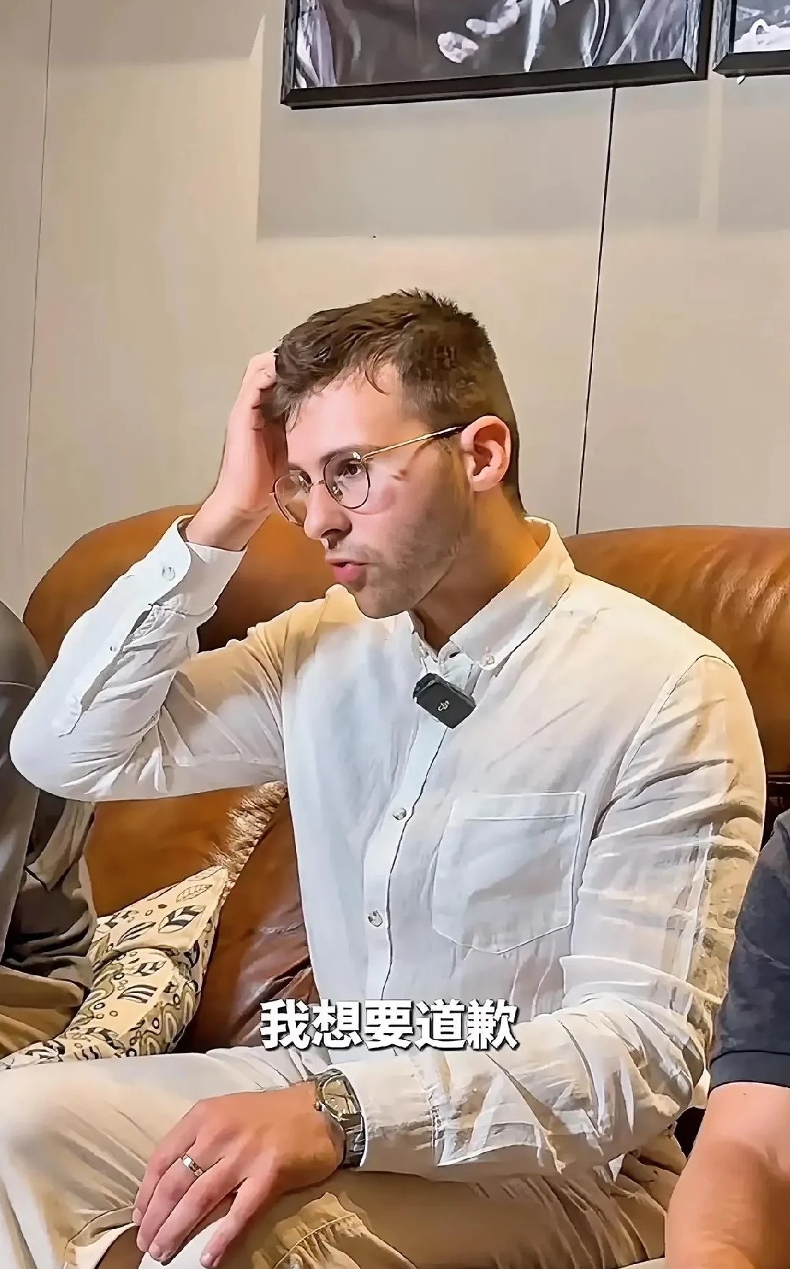 不查不知道原来马库斯他们不仅仅是把罪证的照片捐赠了，他们还协助追回了60多