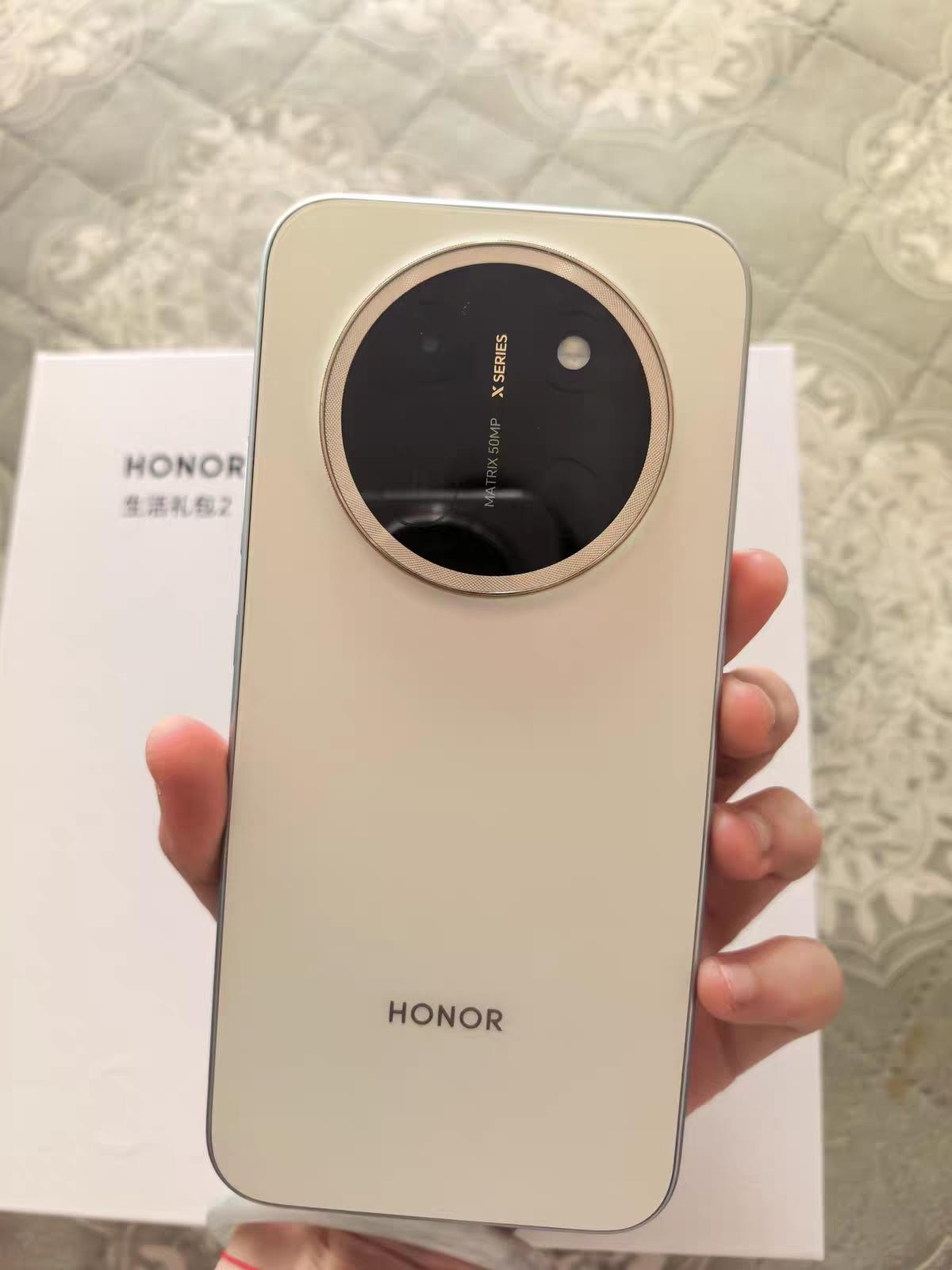 2000块拿下12+512G的荣耀X80ProMax，搁半年前谁敢信？荣耀现