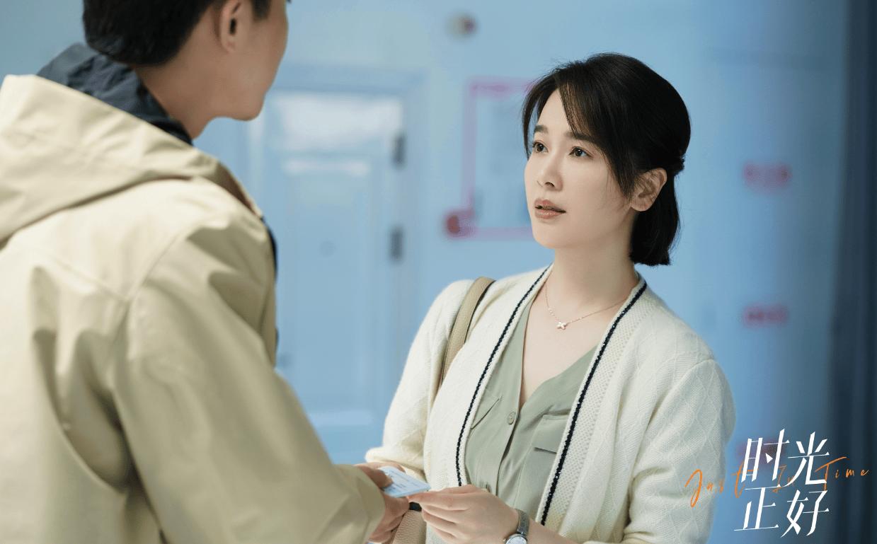 孩子两岁以前，我爸妈帮忙带。两岁以后，就剩我一个人了。那时候我老公在外省，双
