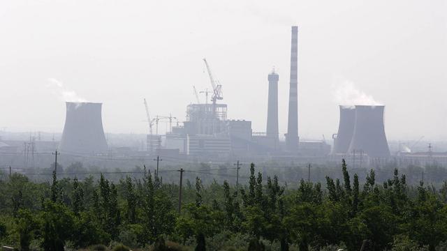 中国为什么能提前预测到碳排放是一个局？早年间就有德国业内人士吐槽，全球近数十年发