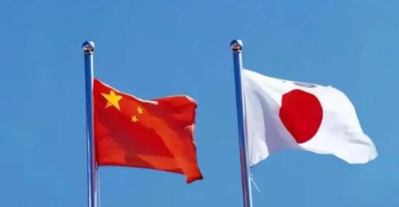 中国现在之所以不和日本打，不是因为中国自己太软弱，也不是为了和平想放过日本，更不