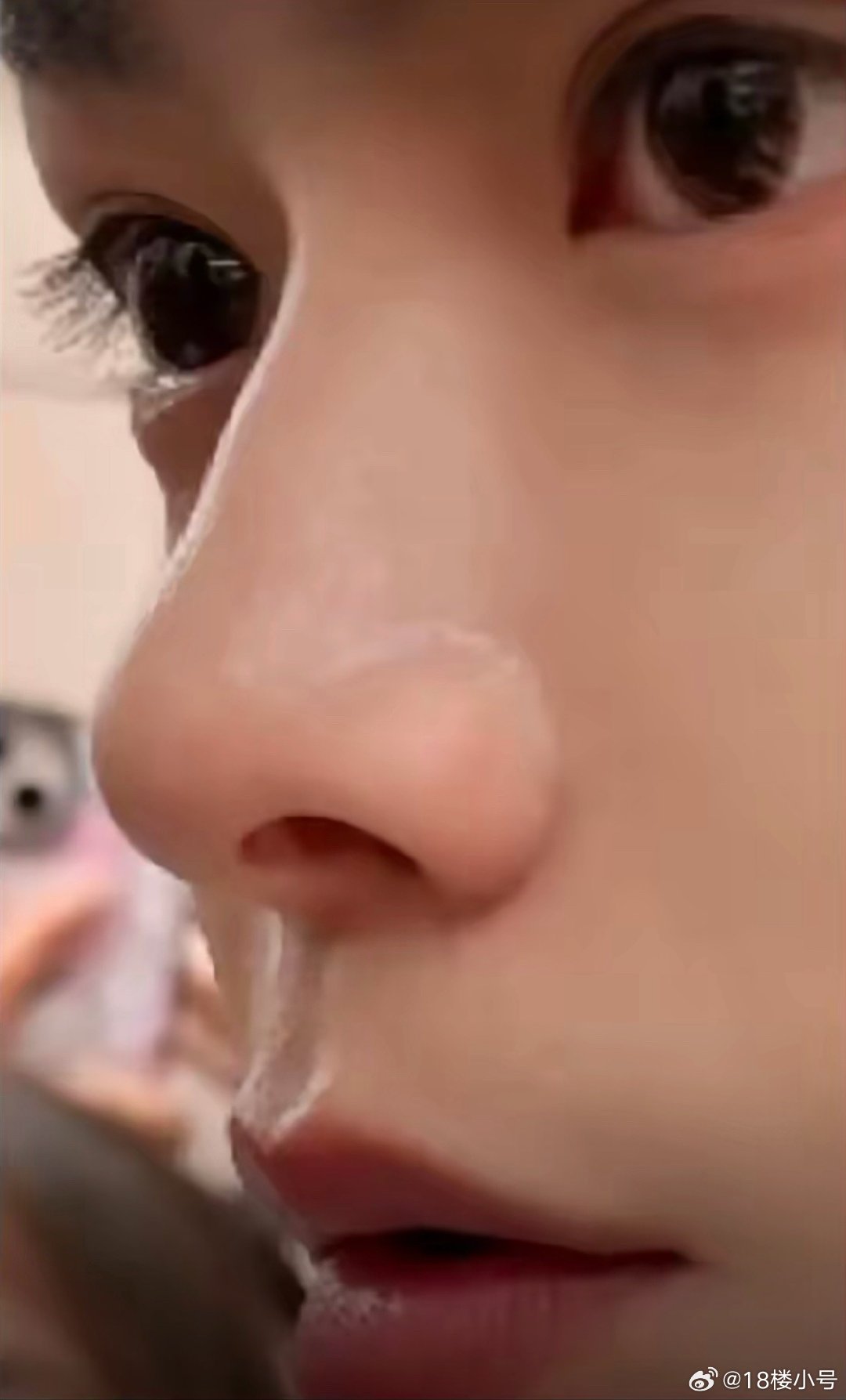 心肝还需要我有滤镜去溺爱吗？往那一站，全宇宙最美丽的明珠就出现了。​​​