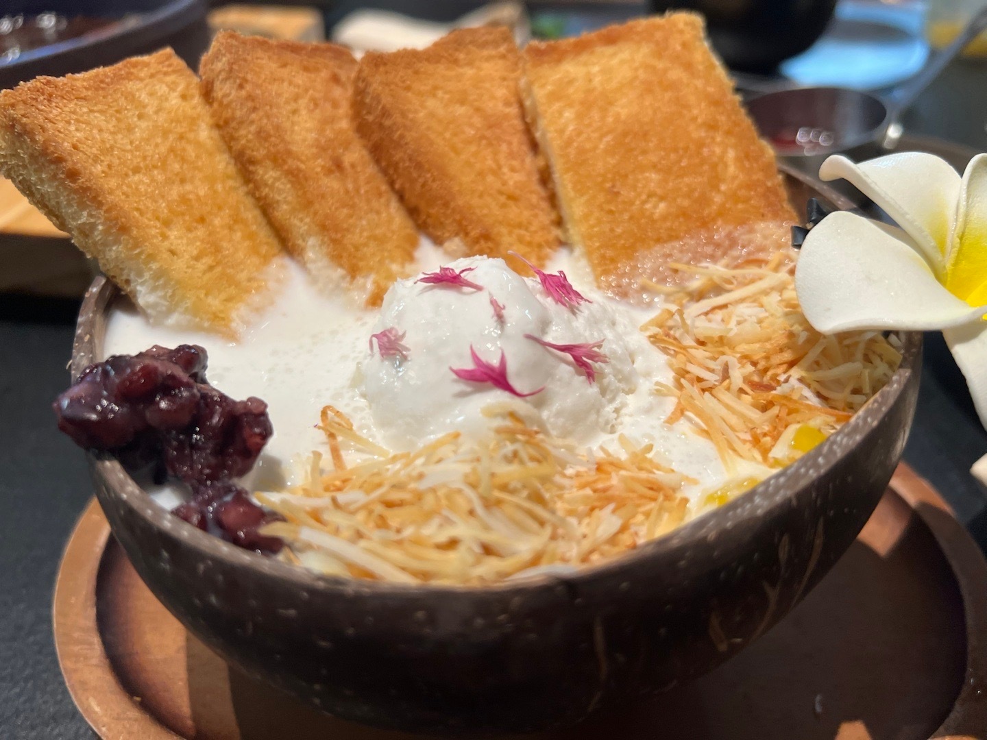 秋天以及水逆10月存在过的一些印记……下次这个生活对我好点好吗不管什么方向上的…