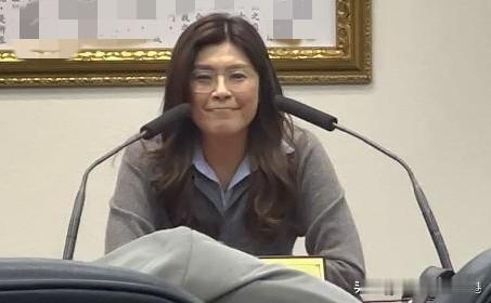 郑丽文看不起记者？媒体人爆国民党茶叙「没收报导」：只能宣传伟大谈话！国民党主