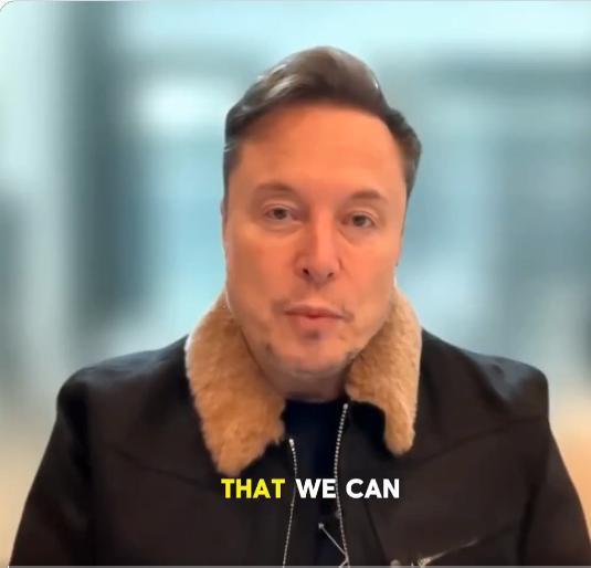 马斯克认为，帮助人们摆脱贫困的最重要一步就是让他们接入互联网。一旦有了互联网，人