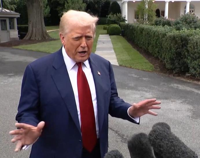 认输了？ 特朗普政府突然“对华沉默”！ 财长更是公开喊话，求中国“给个面