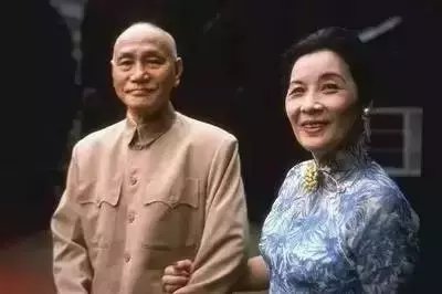 宋美龄, 40岁患癌, 却在美国活到了106岁, 据说因为她一生最爱吃...