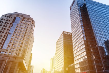 穆迪: 下调万科企业(02202.HK)公司家族评级至“Ca”, 展望“负面”