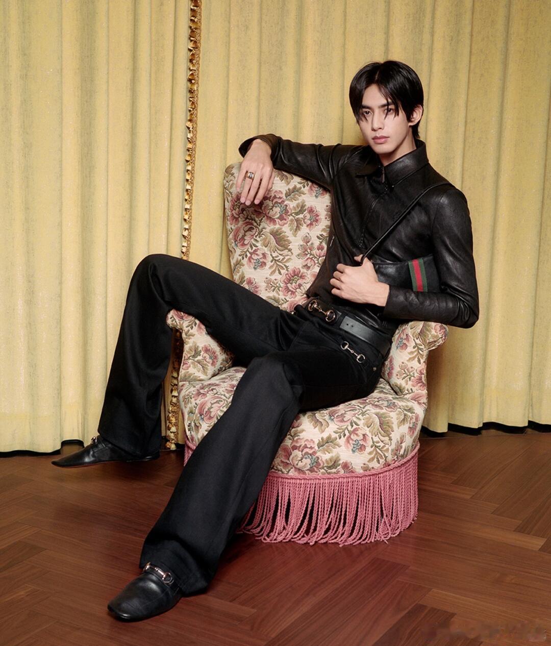 Gucci真是越来越难看啊，倪妮宋威龙这种大美女大帅哥穿起来都难评，Gucci懂