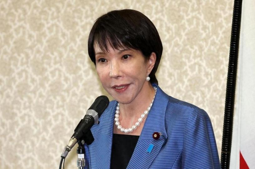 眼瞅着就要过年了，日本那边却是一片愁云惨淡，刚赢下大选、本该春风得意的高市早苗，