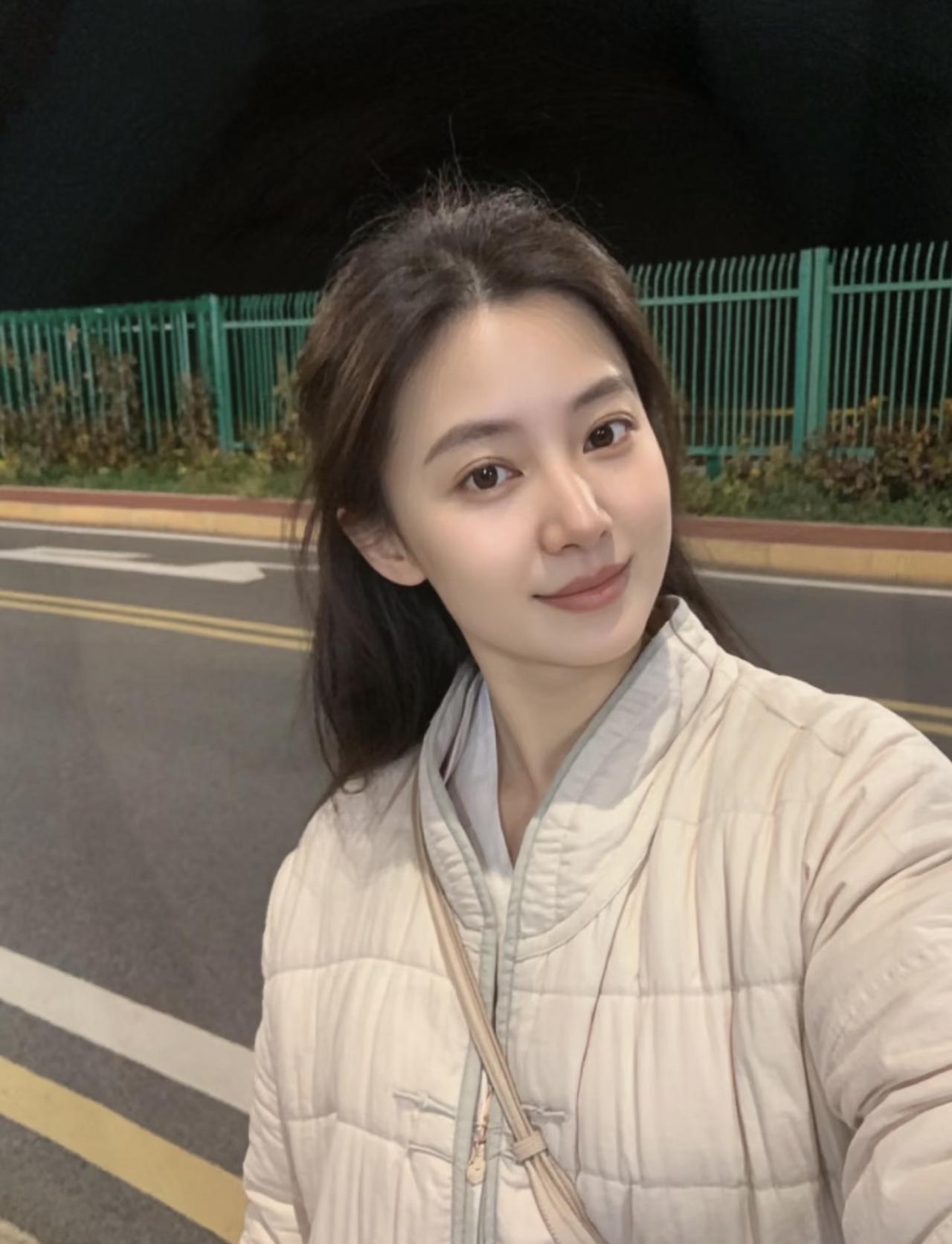 没想到我会在37岁面临失业这个问题，现在摆在我面前的是继续找工作还是自己创业工作