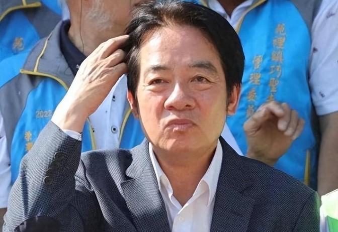 大陆还未开战，台湾省大批军官连夜退伍辞职！由于解放军军舰每天在台岛附近出没，导
