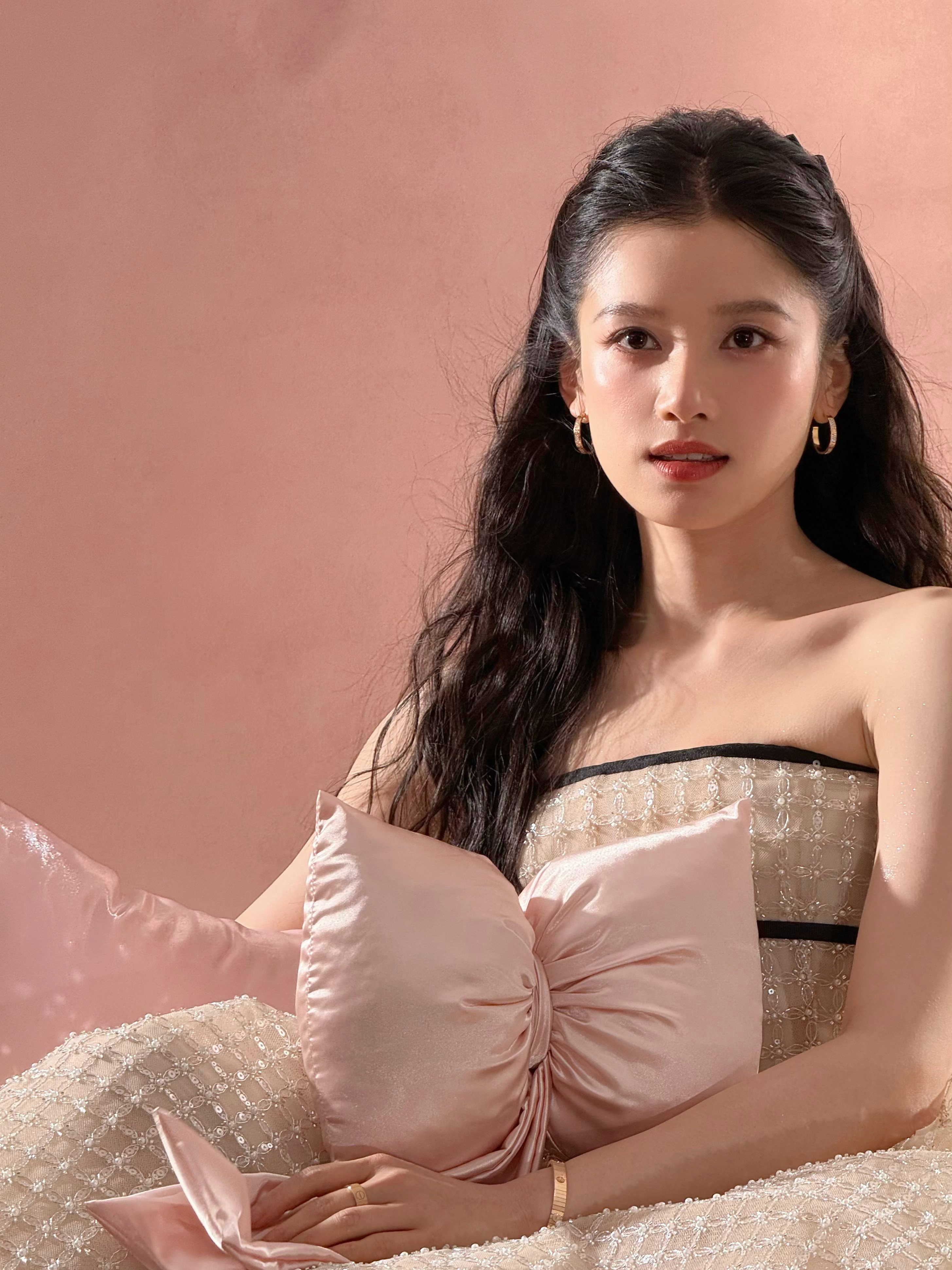 张婧仪在复制粘贴的时代，你是手写的诗