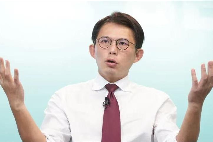 这两天，韩国瑜怒呛傅崐萁事件持续延烧，国民党发生这种亲痛仇快的事情，各界纷纷对此