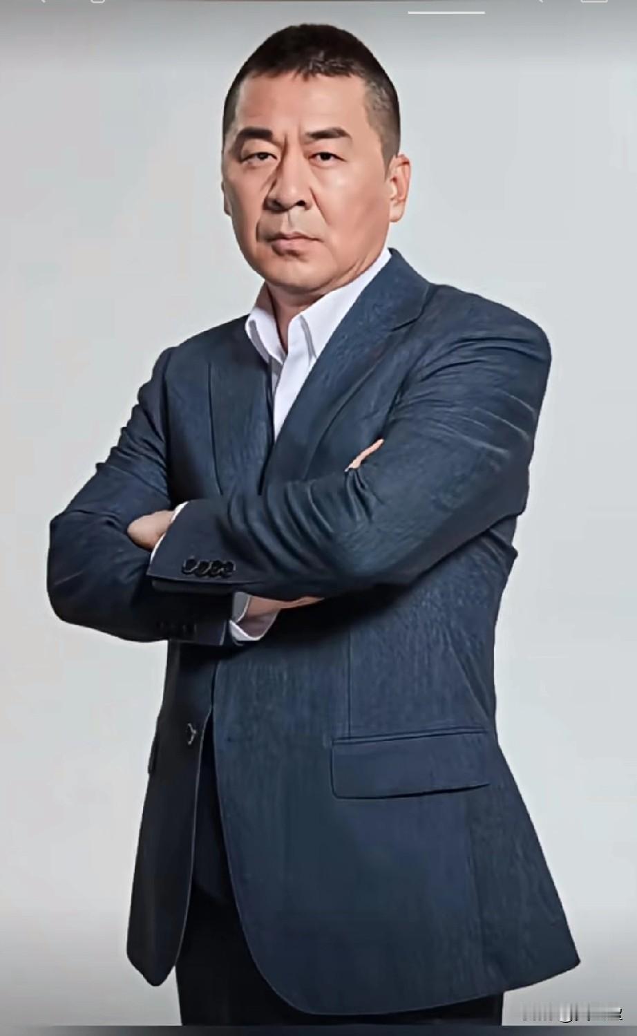 秦海璐向蒋勤勤吐槽:“陈建斌真的很难合作，我跟他拍电影时，谁也不让谁。”蒋勤勤