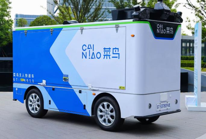清华教授发出扎心拷问：为什么科技公司放着救火、排雷、高楼清洗这些能救命的硬骨头不
