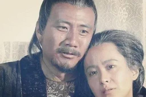 洪武年间，刀锋划过皮肤，凉意穿透骨髓。蓝玉的哀嚎在刑堂回荡：