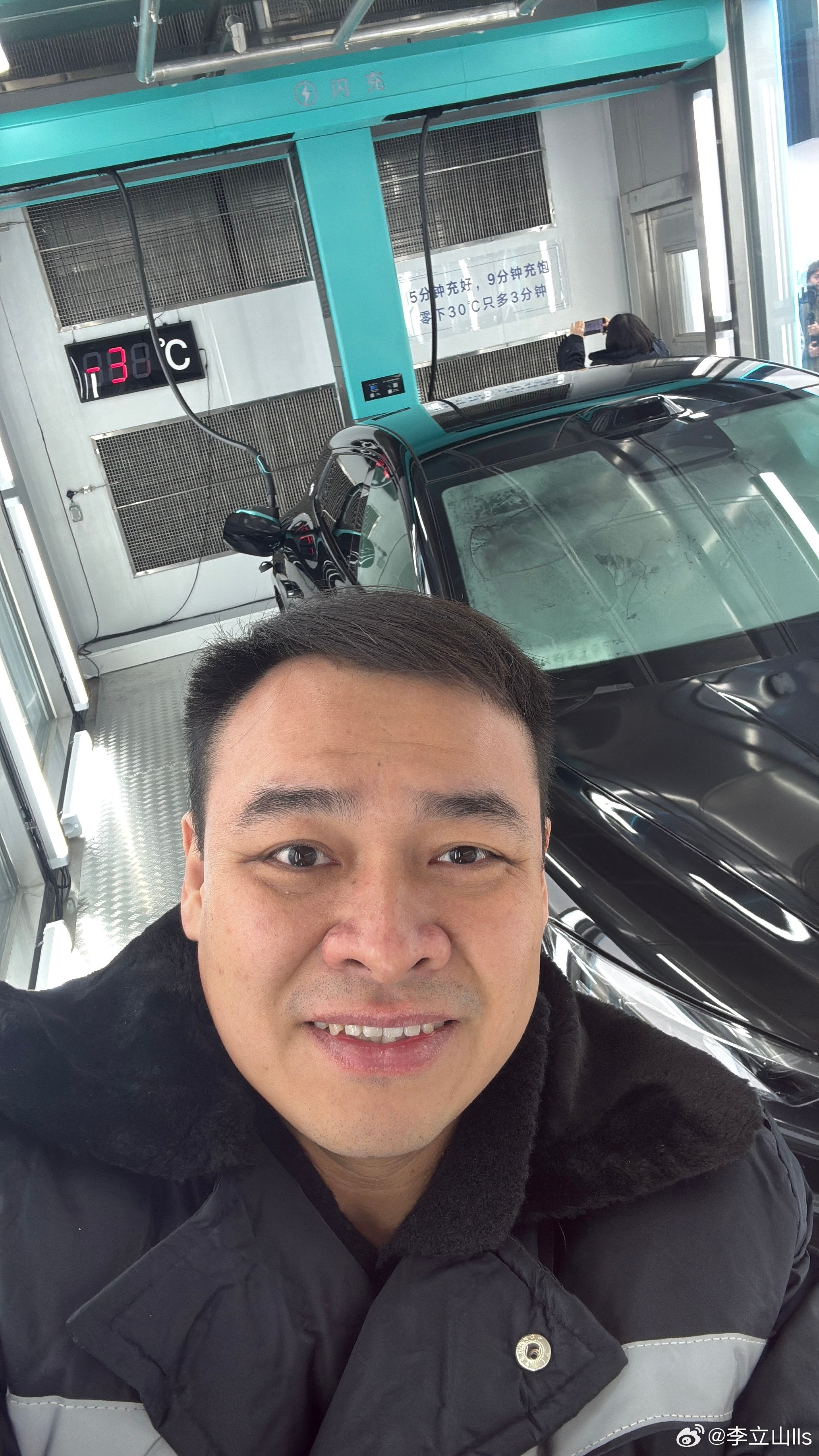 想不到3月的深圳，还能感受零下35度的感觉，真系冻到9缩！