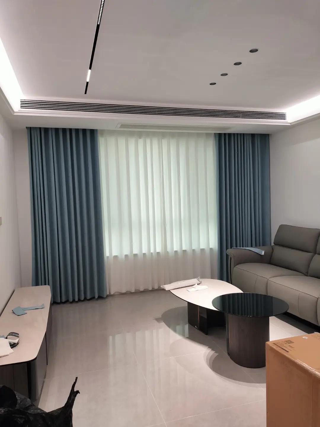 无语了，刚才看到有一个人买了新窗帘，在网上晒他的窗帘单子，结果评论区就有窗帘商家