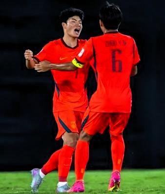 中国U17国足3-1击败沙特U17国足，晋级亚洲杯四强！第21分钟：沙特费
