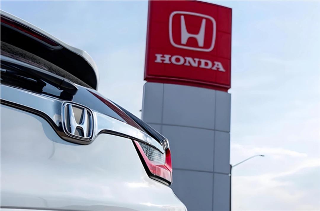 广汽亏90亿，本田一月销量只剩个零头。这个标题不是吓人，是真事。广汽刚发的业