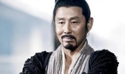 韩信一生，犯下的最大错误，就是把项羽逼入绝境。垓下之战中，韩信率领三十万大军，将