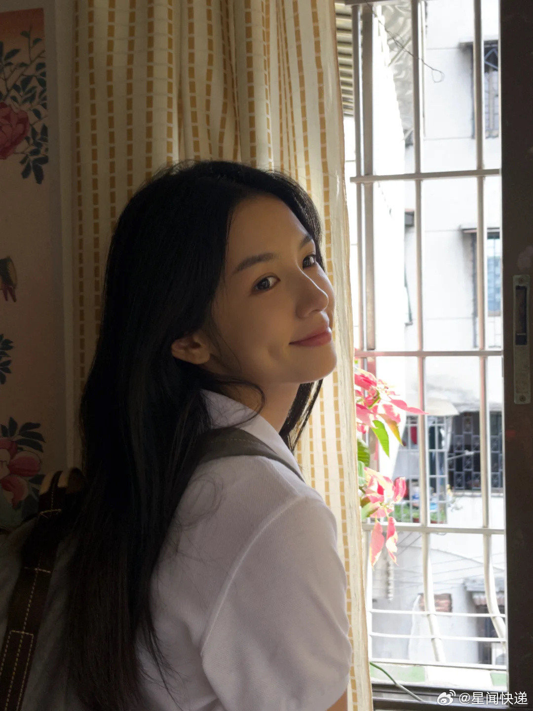 咋感觉也子一点没变呀！跟第一次见魏莱的时候一模一样啊！周也