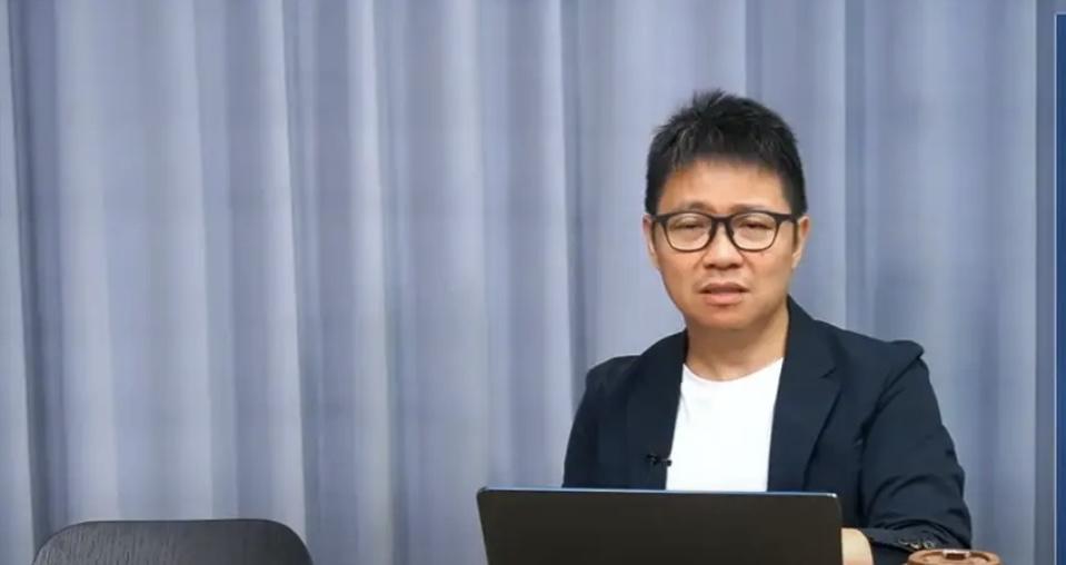 朱凯祥痛批“赵少康帮郝龙斌做的决定全错”，这话戳破了郝阵营最尴尬的软肋！本以