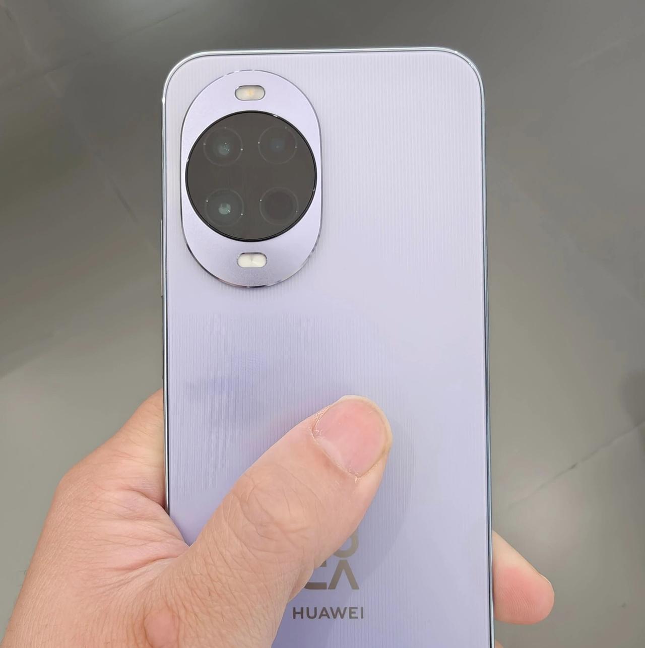 华为nova15上手体验，感受直说①6.7英寸大直屏1.5K直屏+1