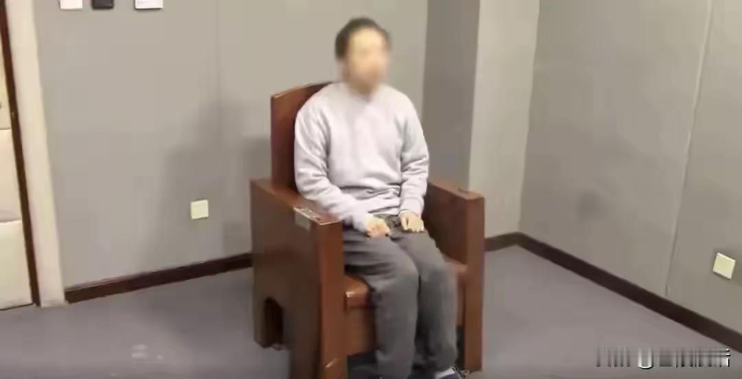 我们的核心要害部门竟出了间谍，真认人细思极恐啊！这个事实再次印证了格力总裁董明