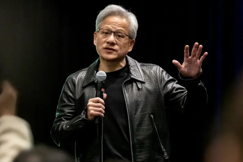 不得不佩服，黄仁勋是真会说话！他对华为的芯片大加赞赏黄仁勋认为，华为AI芯