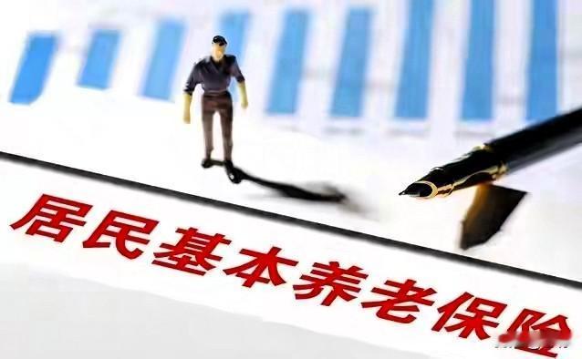 终于明白！为什么财政取之于民，最终落脚点是服务普通老百姓。网上不少人讨论养