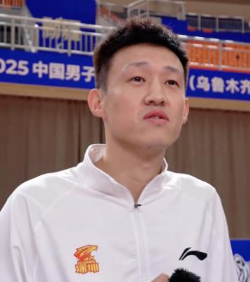 周鹏要回家了，这次广东队给足了体面！🌞周鹏这次回广东，不是回去挂个名养