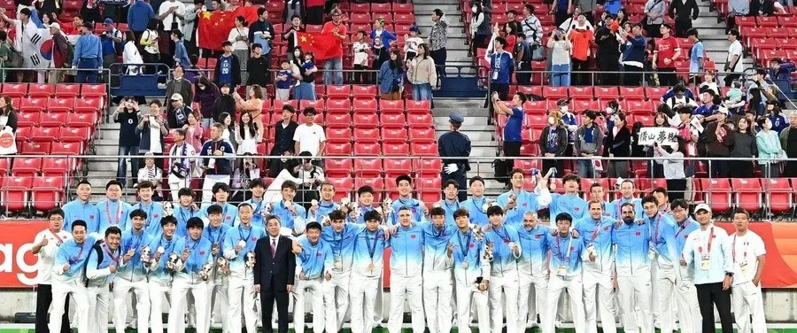 U23拿铜牌才两天，邵佳一手底这五个年轻人就要上位了：22岁门神点球封神，19岁小将破了40年魔咒，
